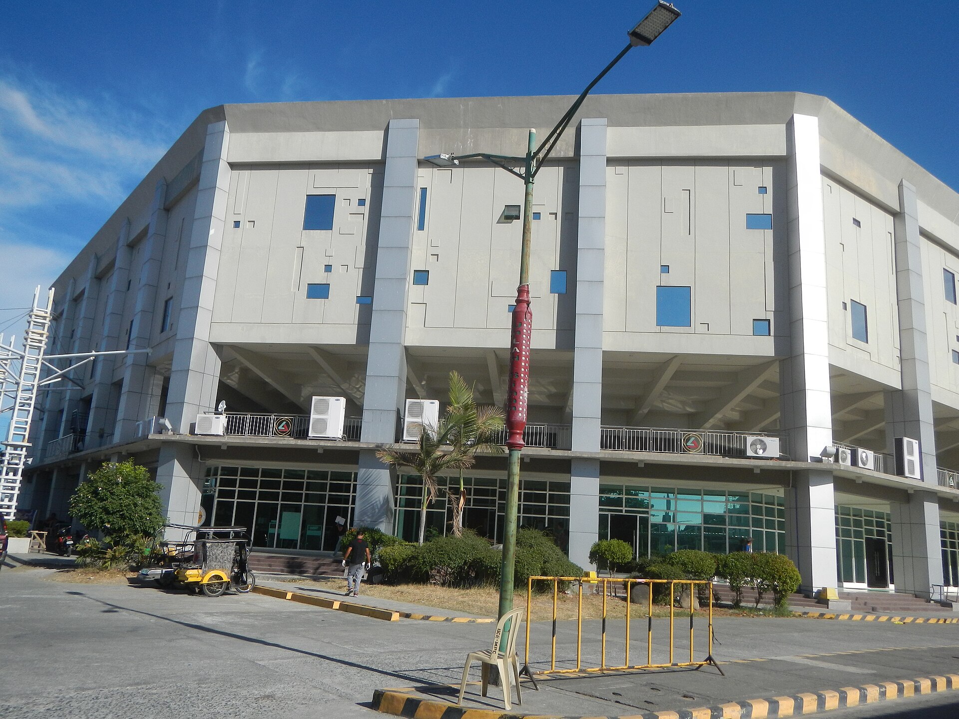 Polytechnic University of the Philippines Biñan Biñan City Hall Complex Alonte Sports Arena Biñan Football Stadium Zapote, Biñan City in Barangay Zapote 14°18'57"N 121°4'48"E Platero 14°19'23"N 121°5'41"E San Antonio 14°19'58"N 121°5'23"E Santo Niño 14°19'22"N 121°5'0"E Soro-Soro 14°19'35"N 121°3'39