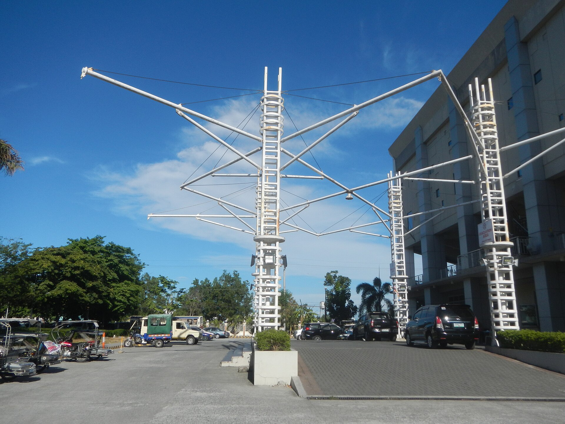Polytechnic University of the Philippines Biñan Biñan City Hall Complex Alonte Sports Arena Biñan Football Stadium Zapote, Biñan City in Barangay Zapote 14°18'57"N 121°4'48"E Platero 14°19'23"N 121°5'41"E San Antonio 14°19'58"N 121°5'23"E Santo Niño 14°19'22"N 121°5'0"E Soro-Soro 14°19'35"N 121°3'39