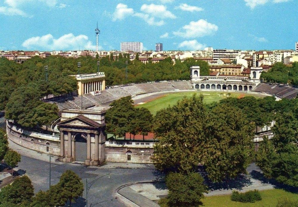 Арена Чивика Джанни Брера, Милан, Италия