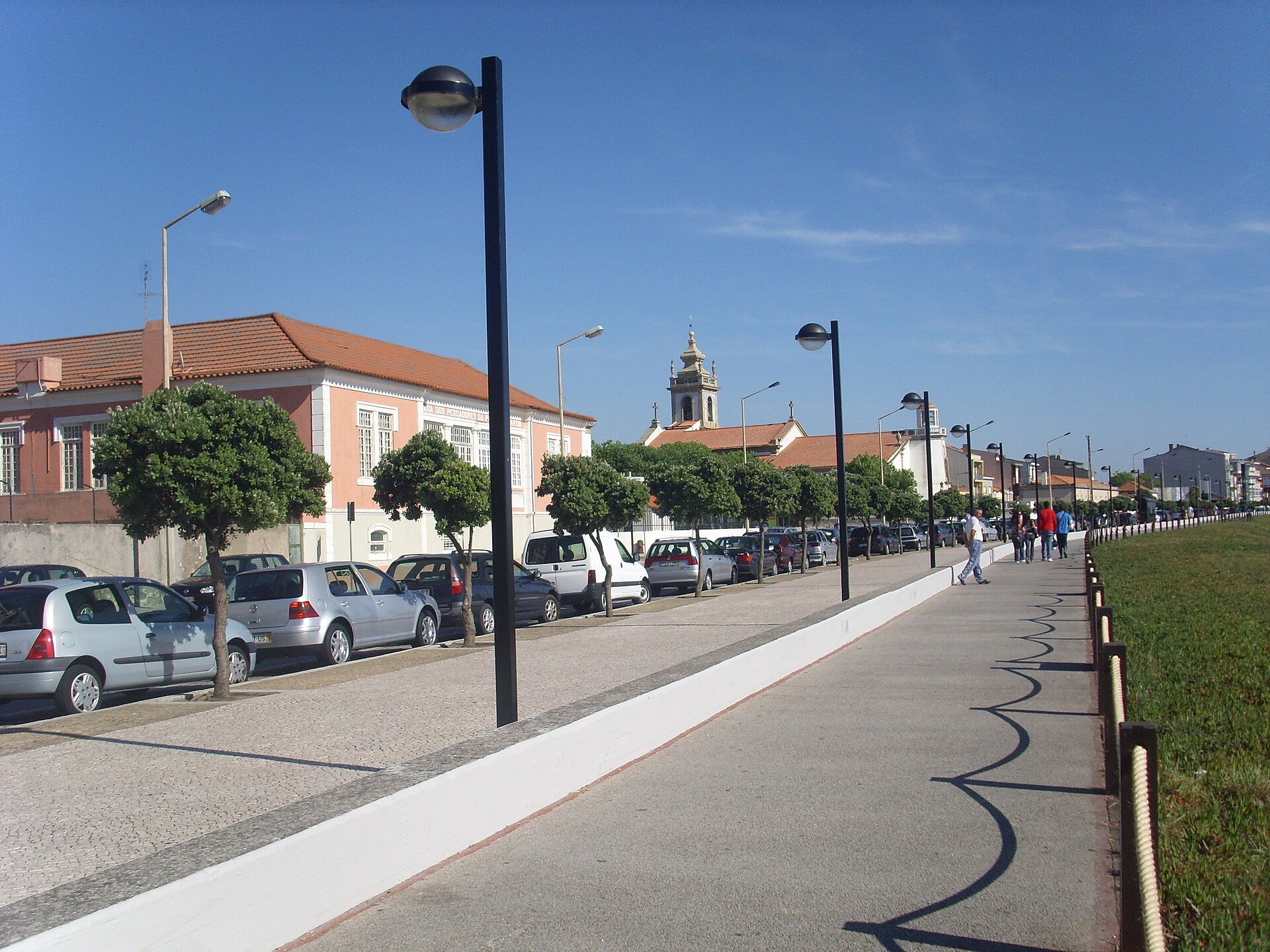 Descobrimentos Avenue (Lapa Church and Fishermen house) - Bairro Sul quarter - Póvoa de Varzim