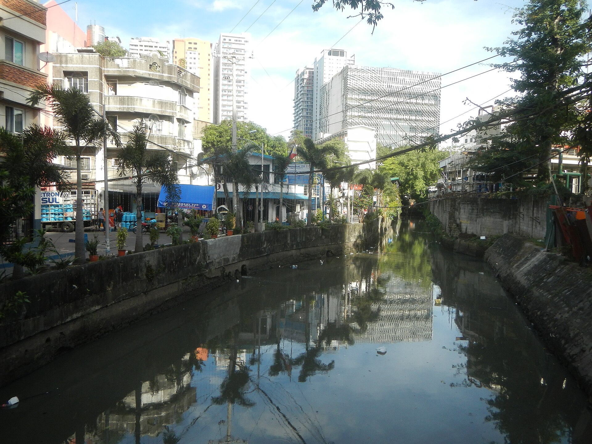 Barangays 719, 720 & 721, Zone 78, District V, Malate, Manila Pablo Ocampo Street corner Taft Avenue Façade of the Rizal Memorial Coliseum 1934 Façade of the Rizal Memorial Sports Complex 2019 Façade of the Philippine Sports Commission 2019 Adriatico-Ocampo Streets Intersection (Barangays 719 & 720,