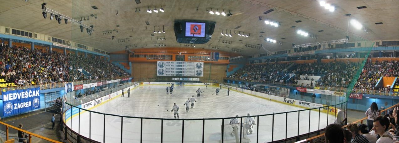 Dom sportova KHL Medveščak vs. Alba Volan, 11.10.2009.