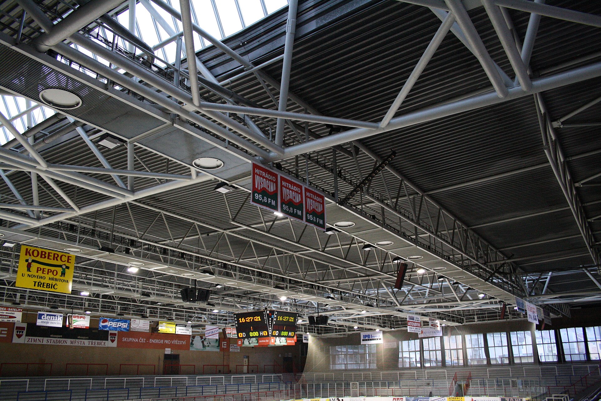 Roof of Mann+Hummel Arena Třebíč.