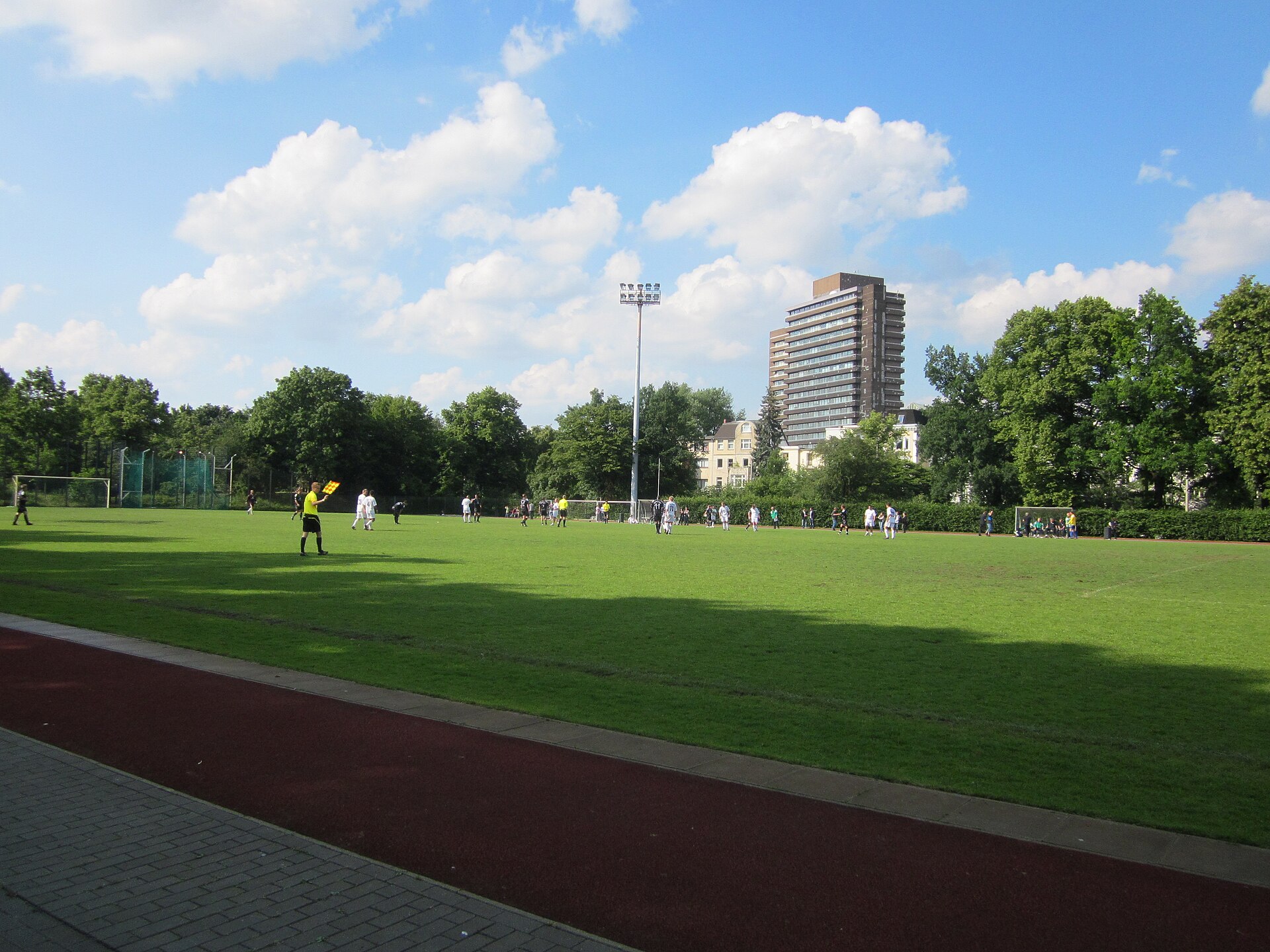 Platz am Jahnring, Hamburg, Germany