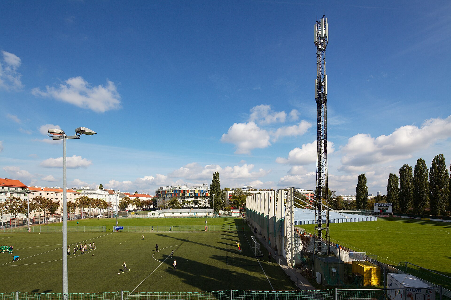 Fußballstadion im 21. Wiener Gemeindebezirk Floridsdorf