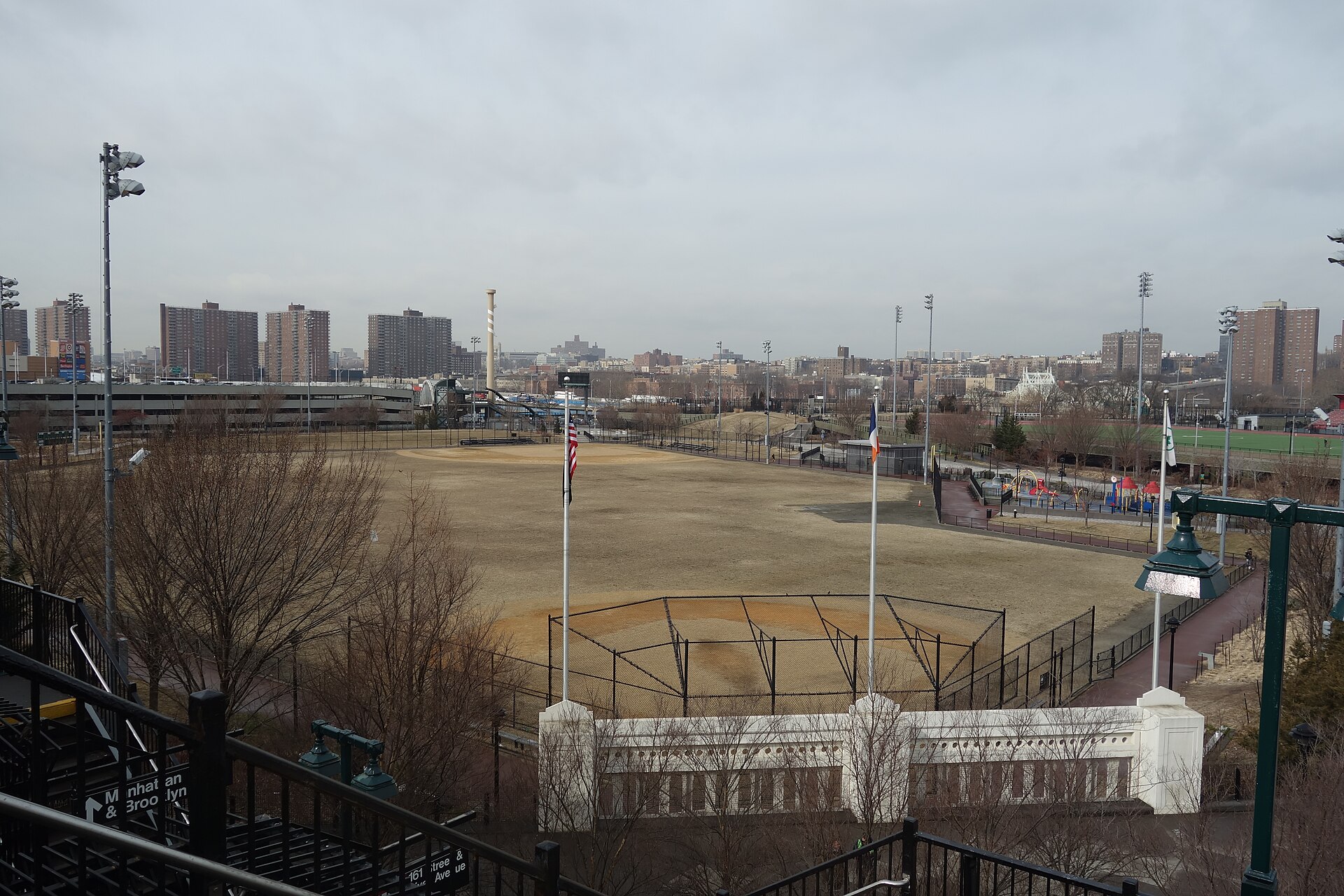 Looking southwest from the Manhattan-bound platform of the 161st Street – Yankee Stadium IRT station at the fields of Heritage Field, above River Avenue and 161st Street in Highbridge / Concourse, Bronx. This was the site of the original Yankee Stadium.