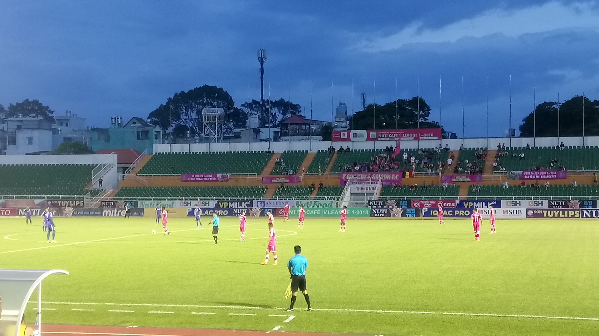 Sài Gòn FC 2–0 Becamex Bình Dương, vòng 21 V.League 2018, sân vận động Thống Nhất