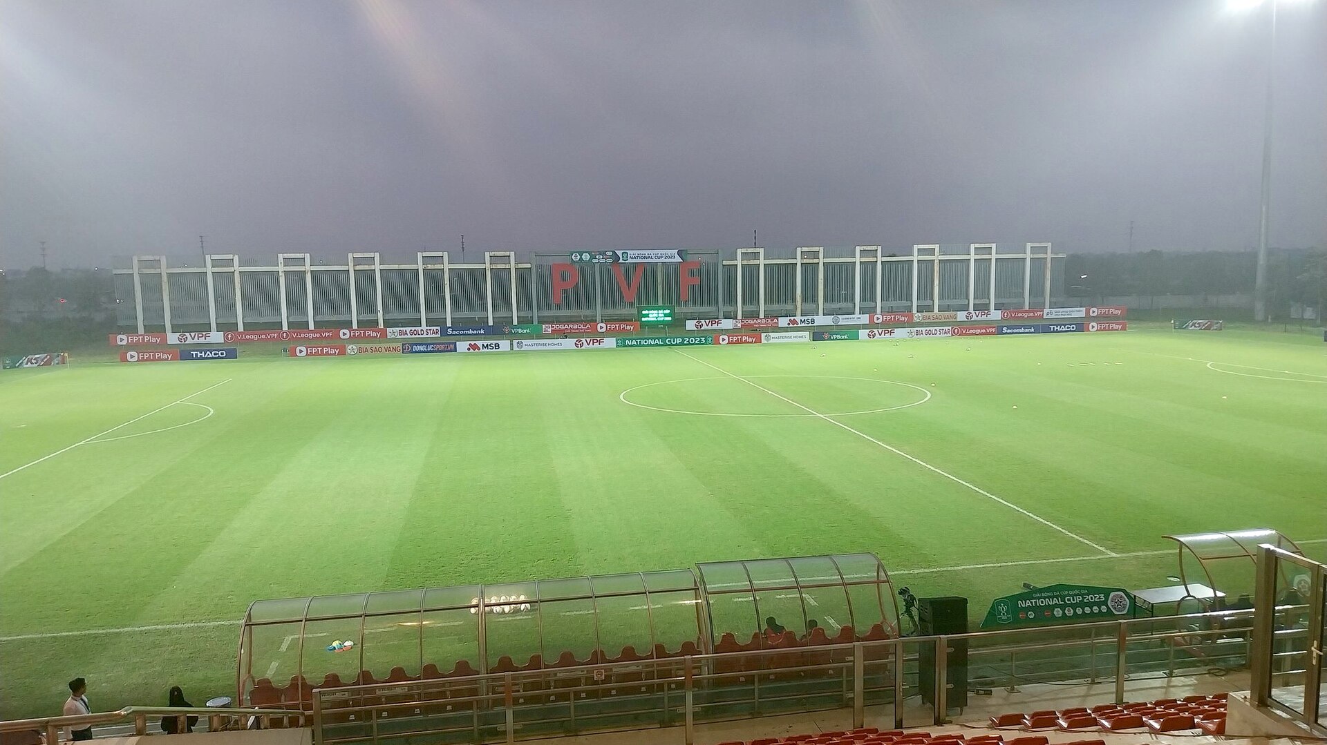 Sân vận động chính tại Quỹ Đầu tư và Phát triển Tài năng Bóng đá Việt Nam (PVF)