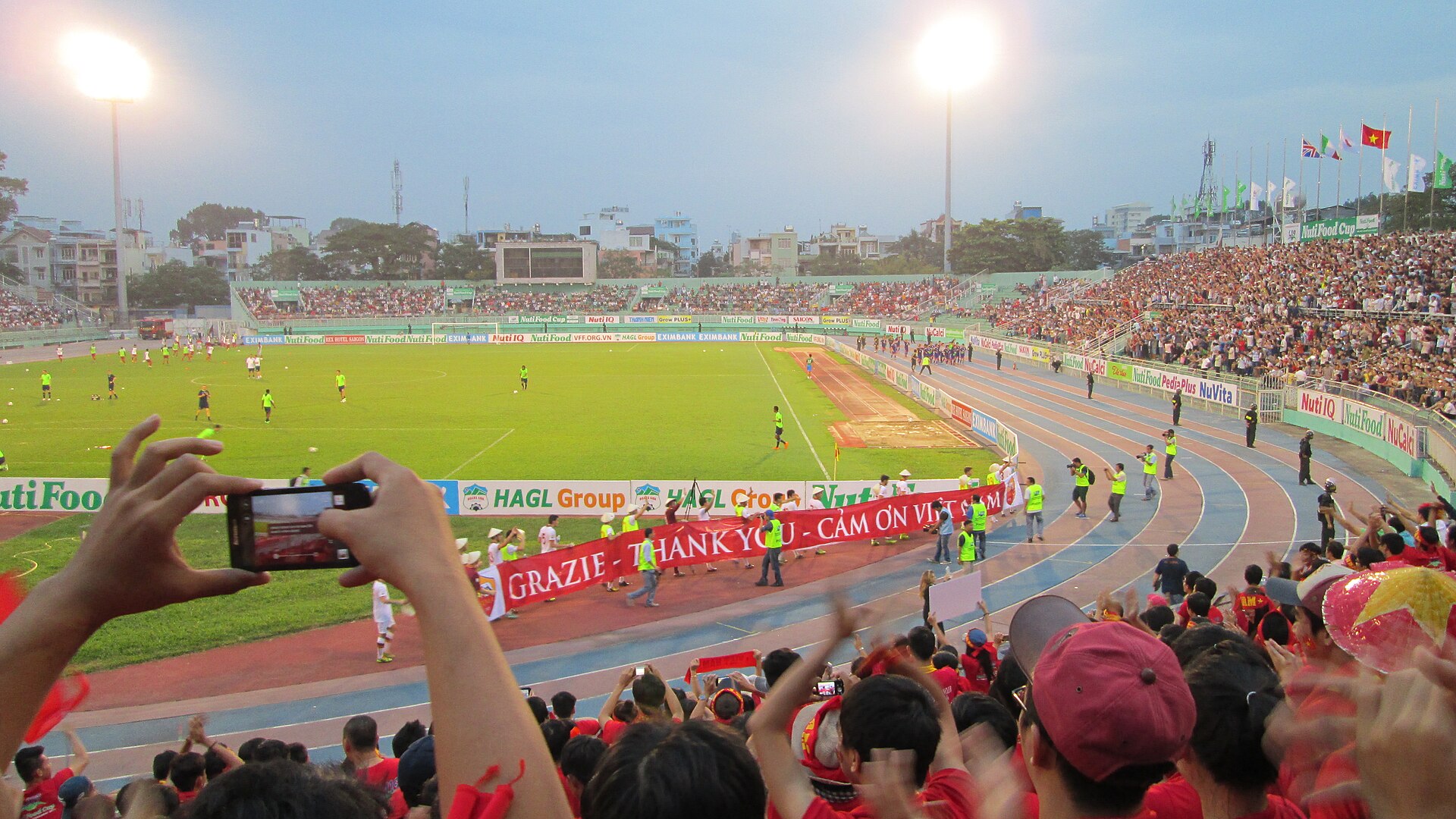 Sân vận động Thống Nhất tại giải Tứ Hùng, 10/1/2014