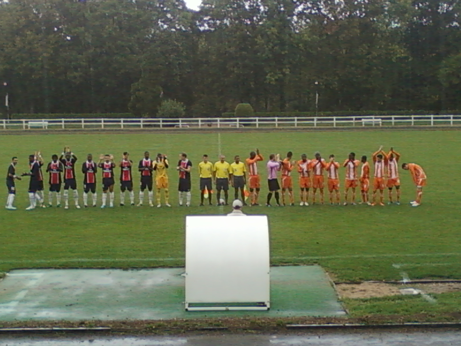 Présentation des équipes lors du match AC Boulogne-Billancourt - Paris SG C (0-2) du 11 septembre 2011 au stade Marcel Bec de Meudon