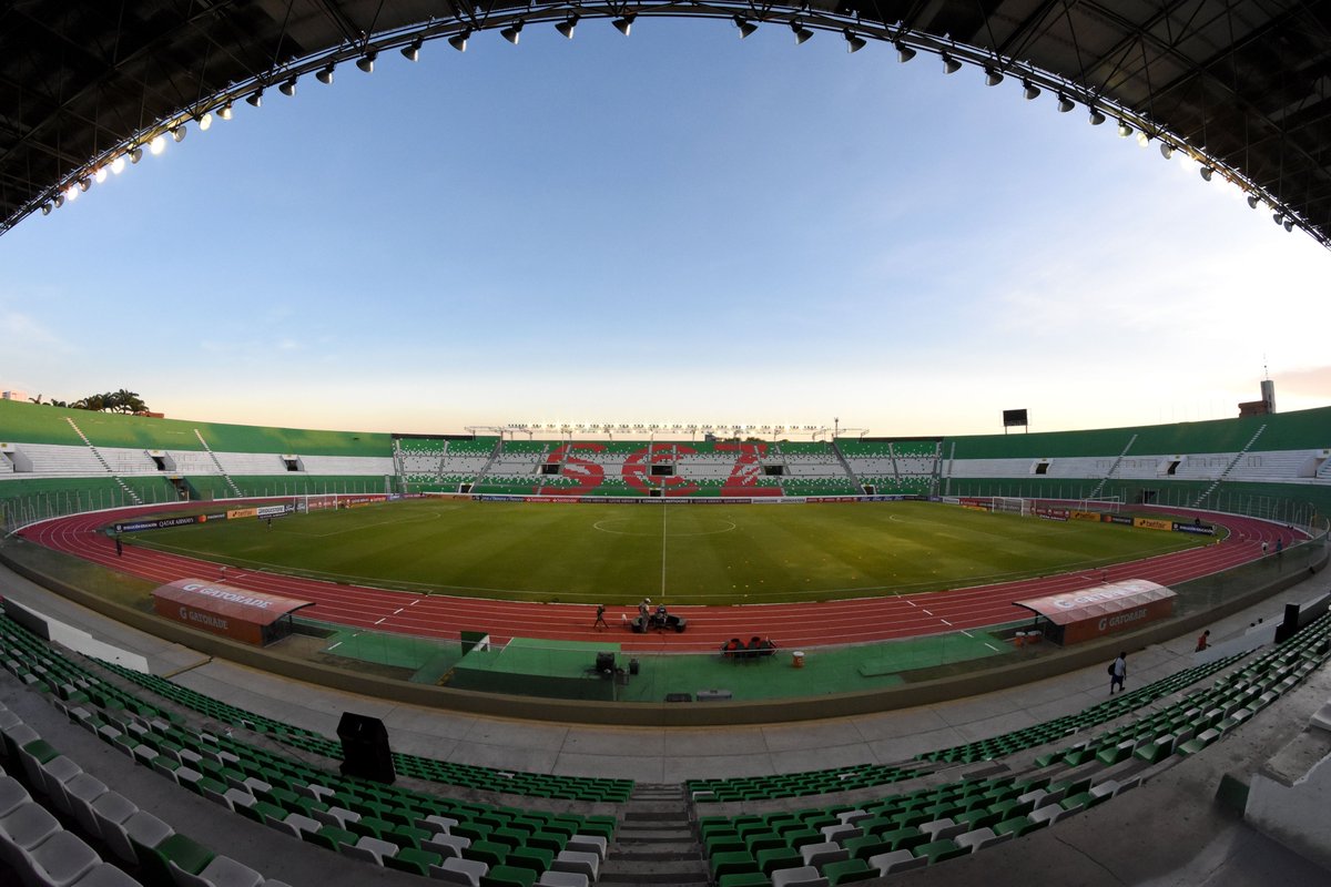Estádio Leonardo Costa