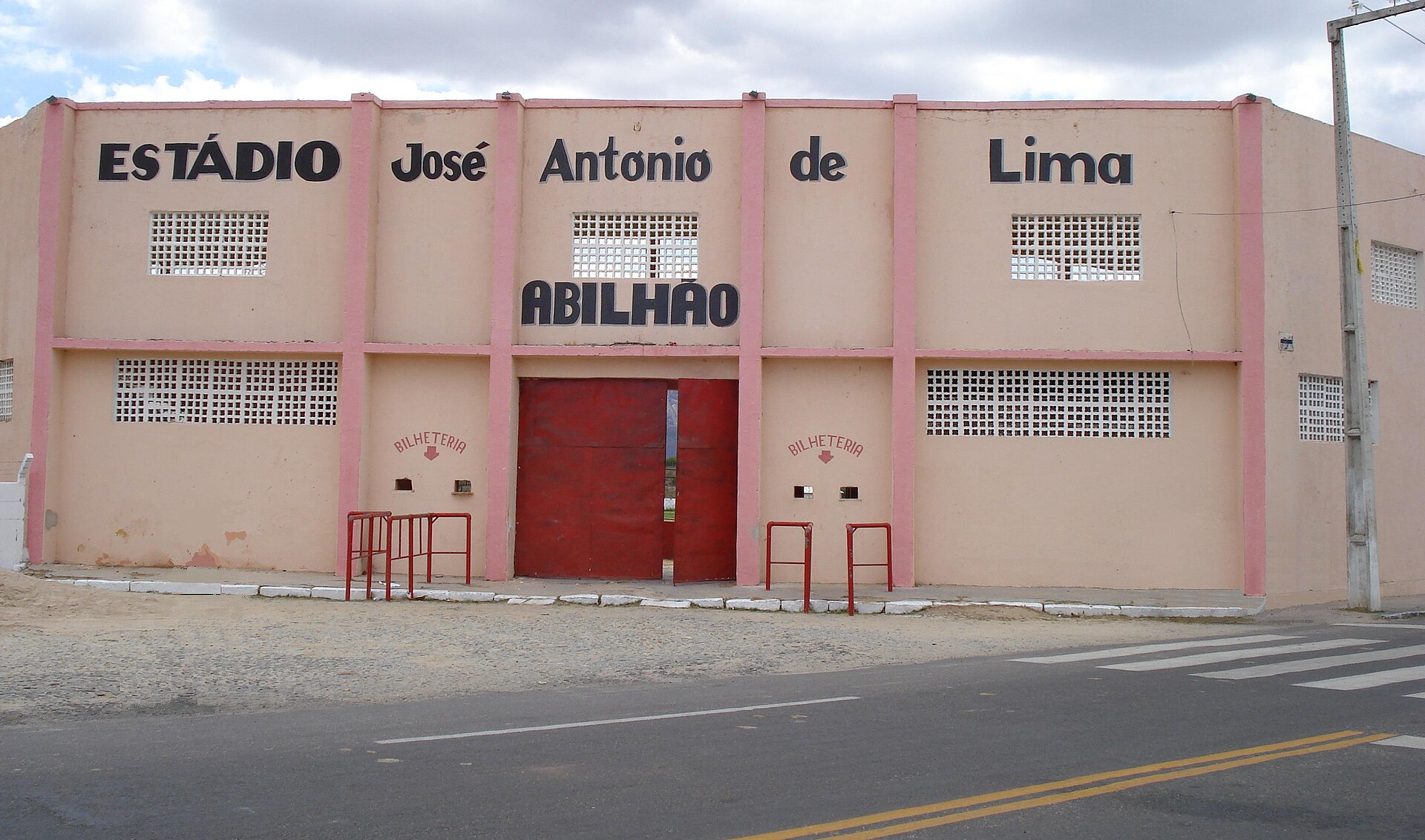 Estádio José Antônio Abílio de Lima, o Abilhão. Quixadá, Ceará, Brasil.