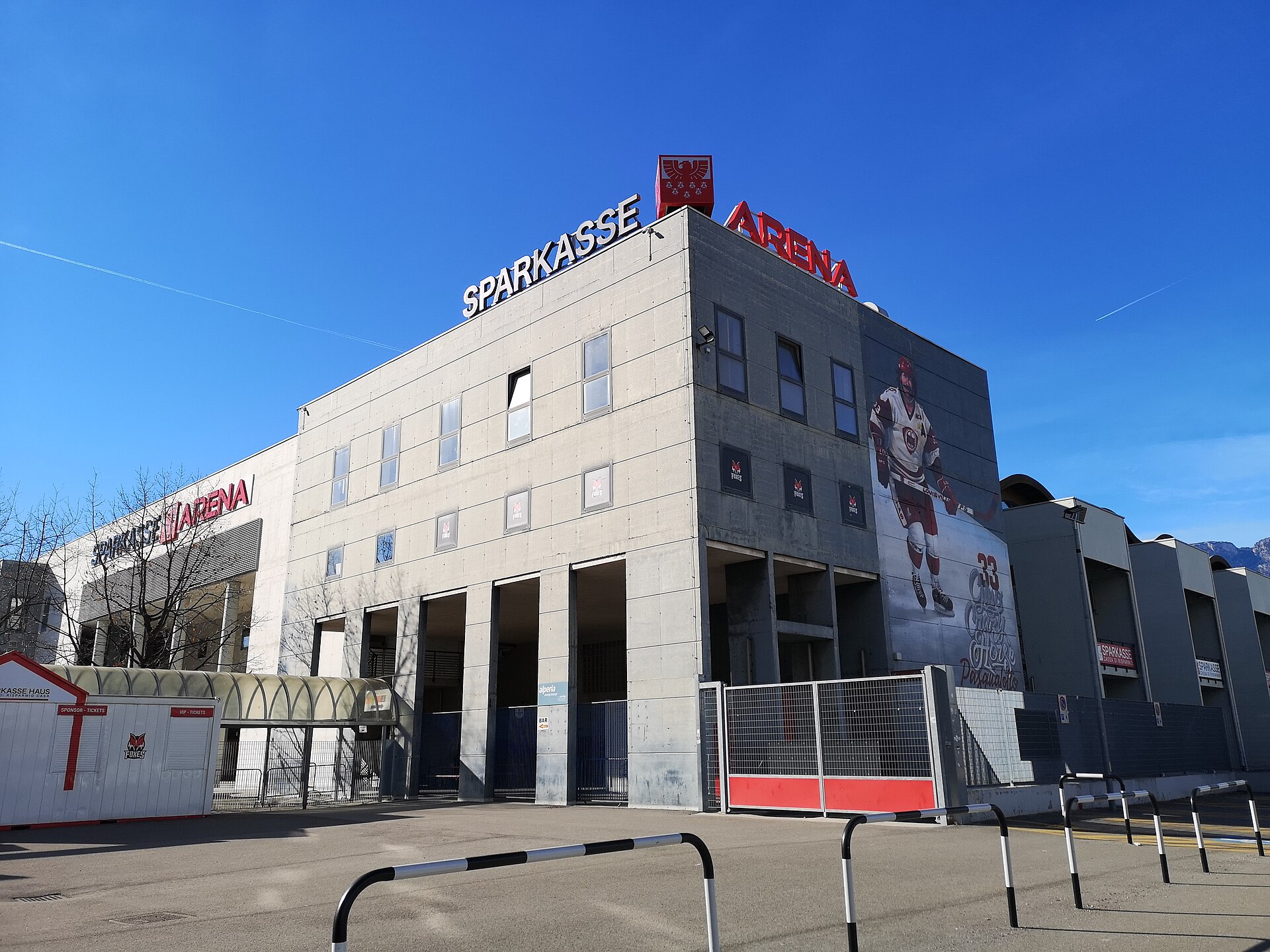 Sparkasse-Arena, Bozen, Italien