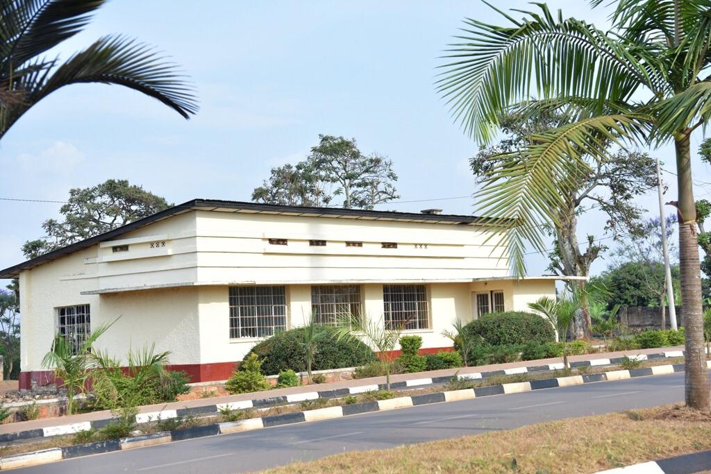 The last home of Rosarie Gicanda, the last Queen of Rwanda (The wife of Rwandan King Mutara III Rudahigwa), is located in Huye district, Ngoma Sector in Southern Province of Rwanda in face of Huye International Stadium along the highway – just one kilometer to the ethnographic museum of Huye (Now th