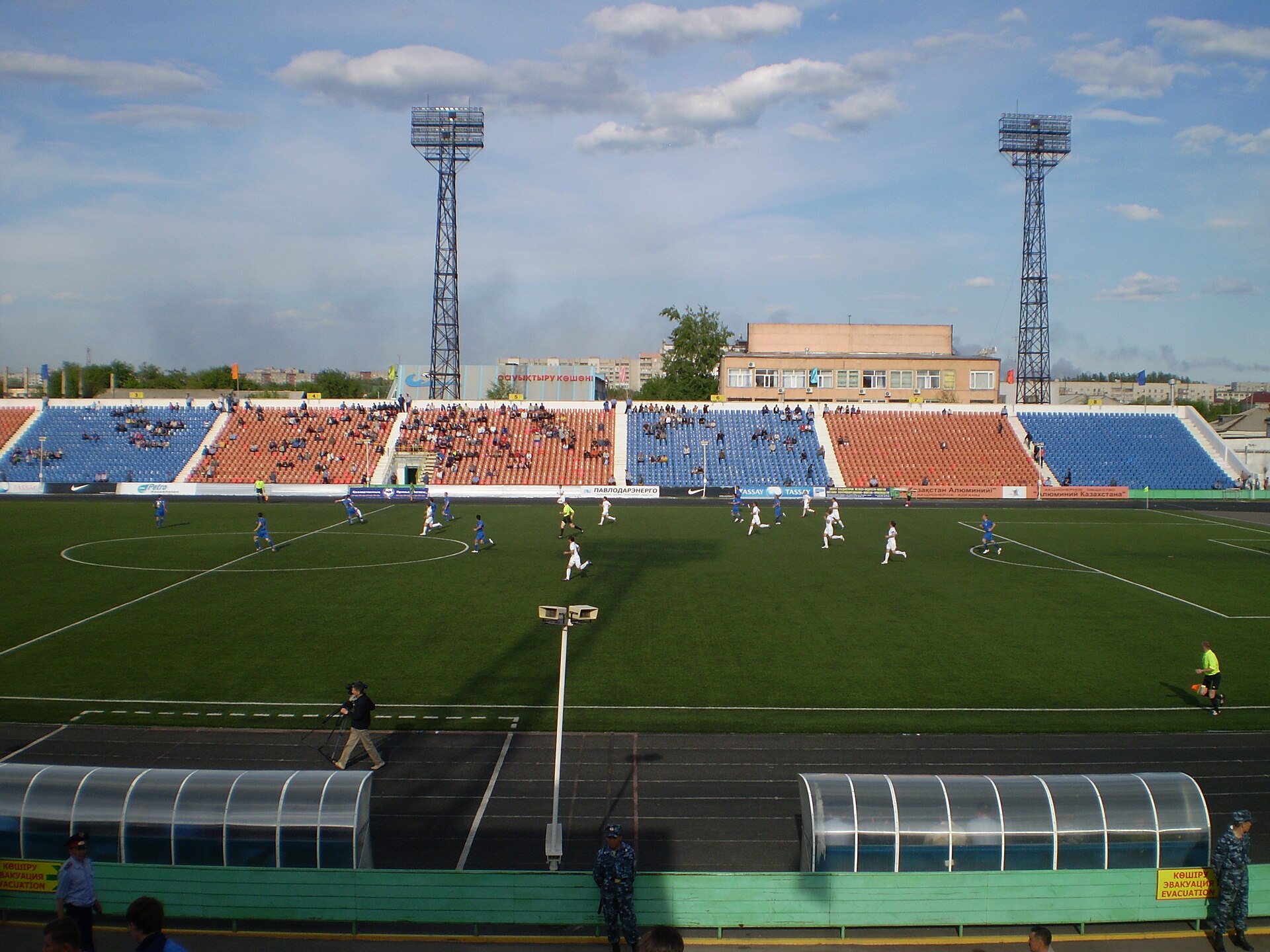 FC Irtysh plays on homefield stadium Tsentralny with Ordabasi FC. 2009, Kasakhstan cupб 1\8 final.