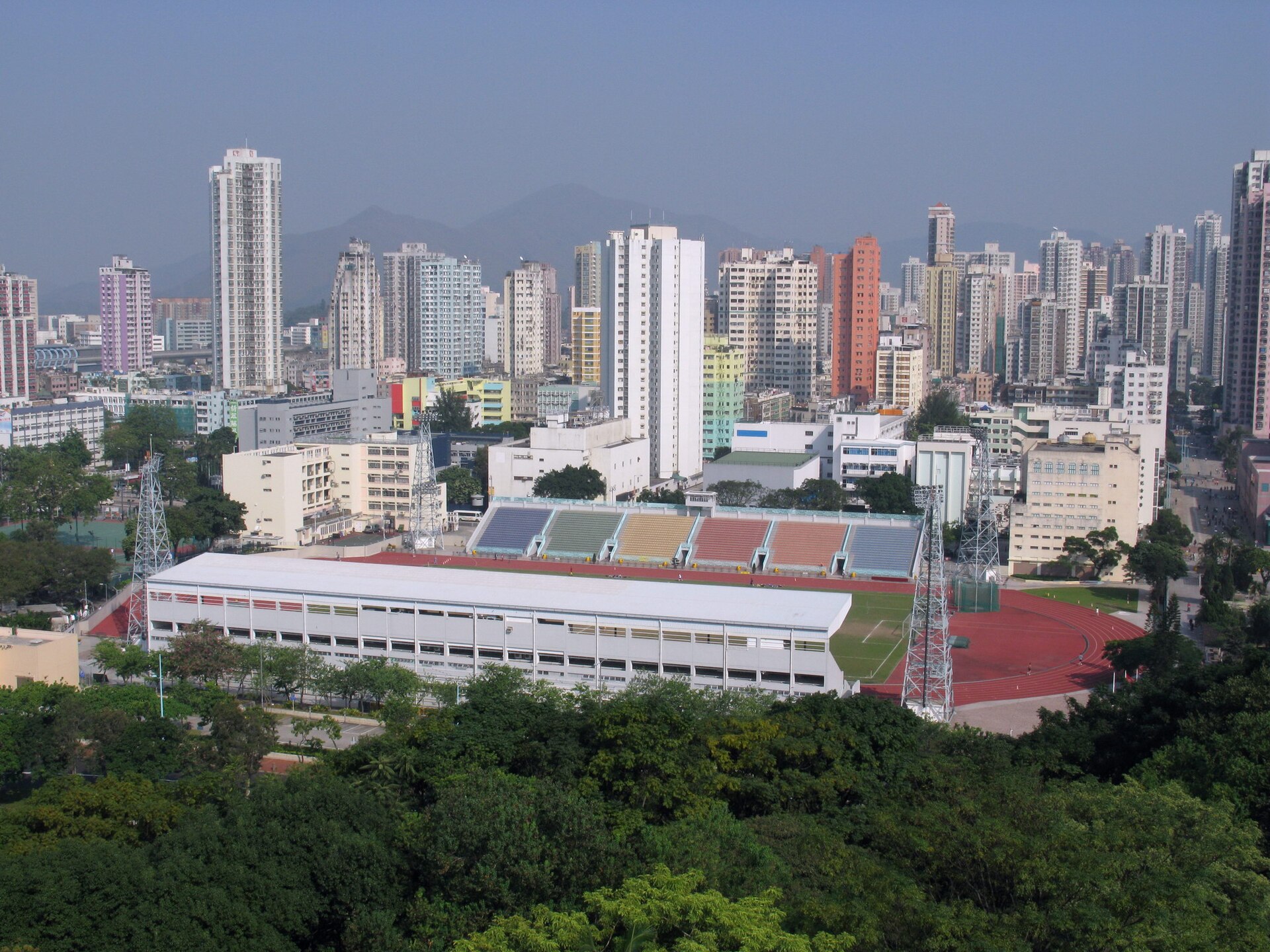 zh:元朗大球場 Yuen Long Stadium