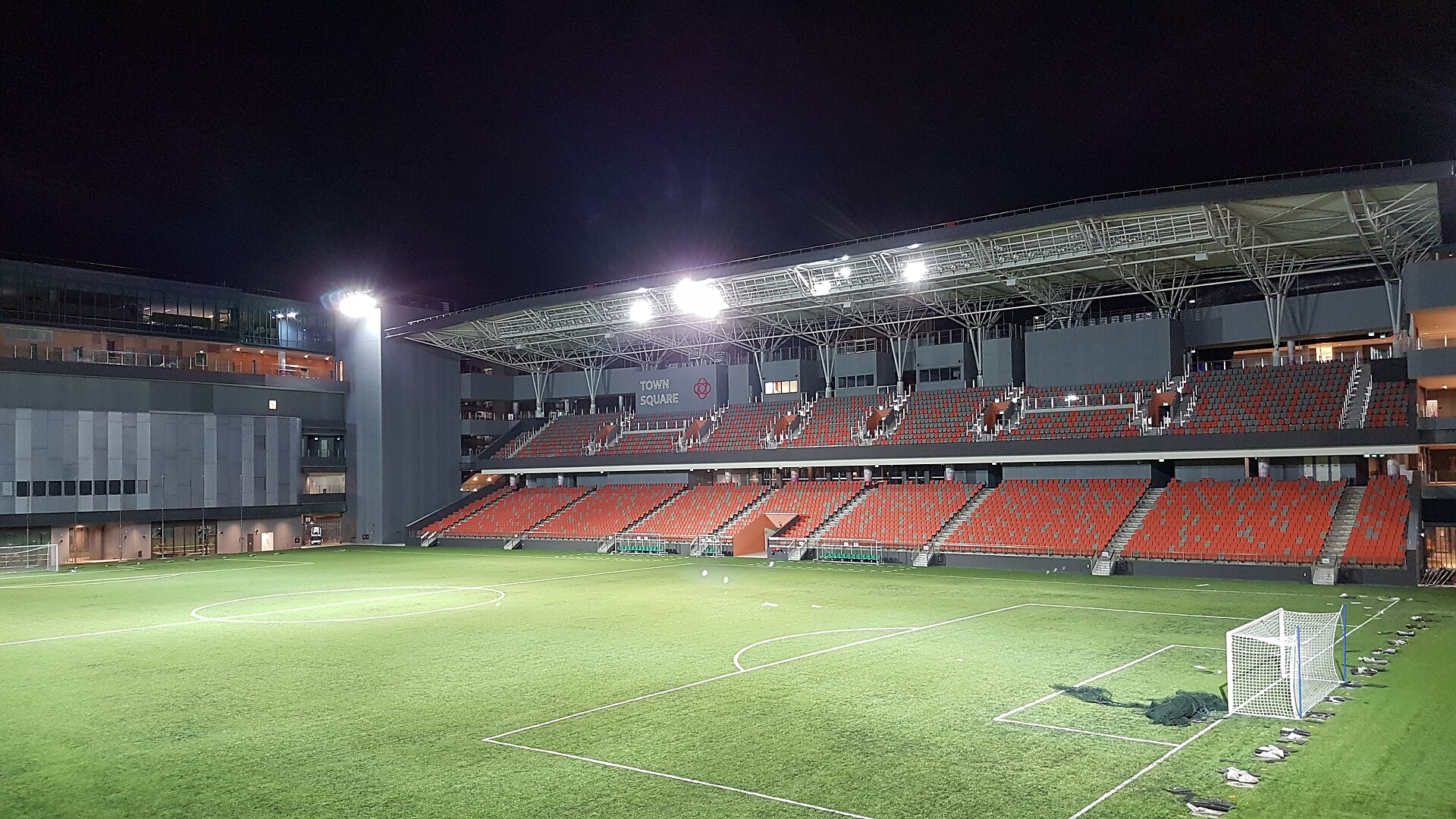 Таун Сквер ат Оур Тампинес Хаб, Тампинес, Сингапур