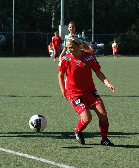 Katrine Dreier Andresen in a match for Røa against Klepp September 4th 2010