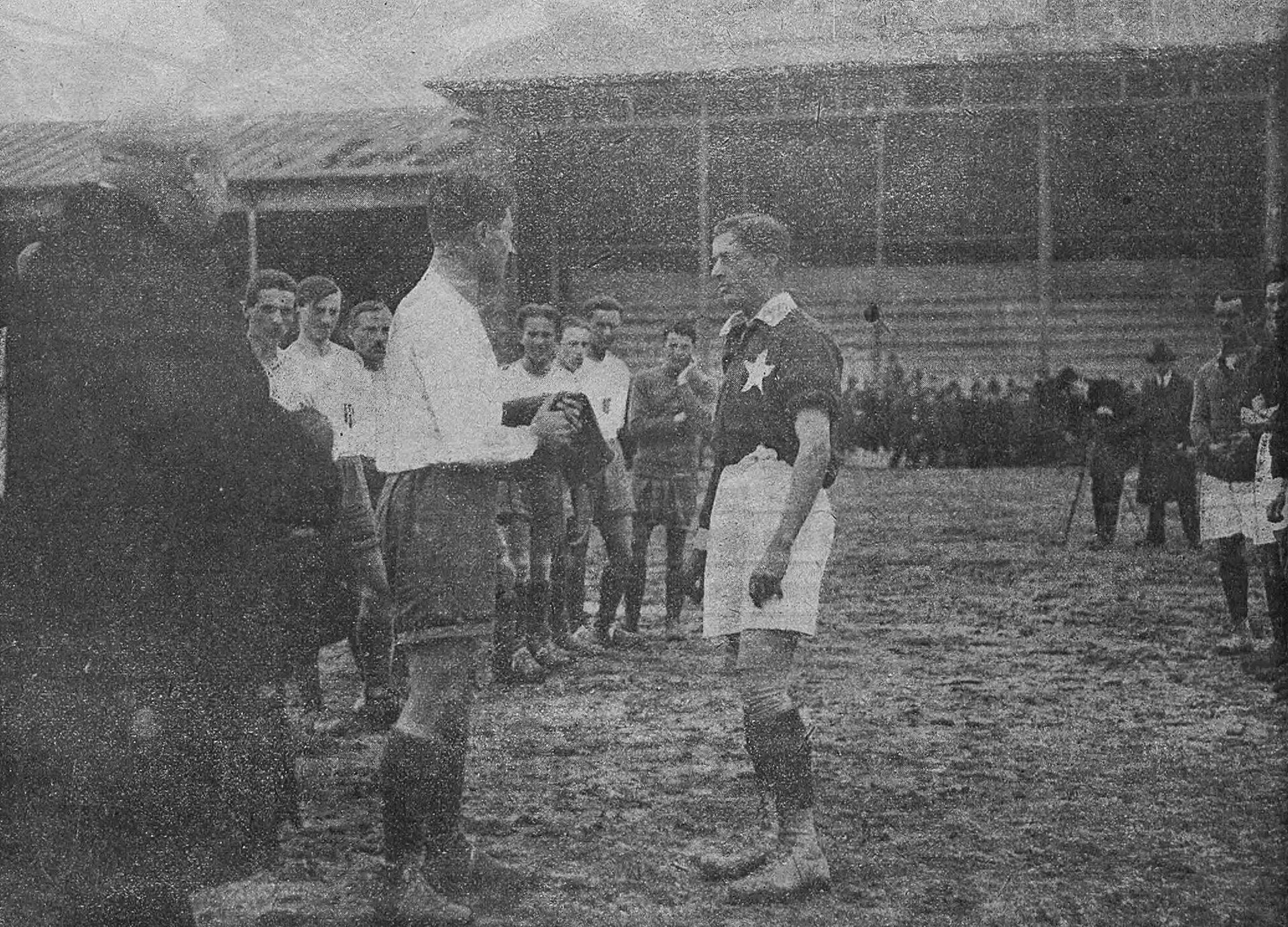 Poświęcenie stadionu Wisły Kraków 8 kwietnia 1922.