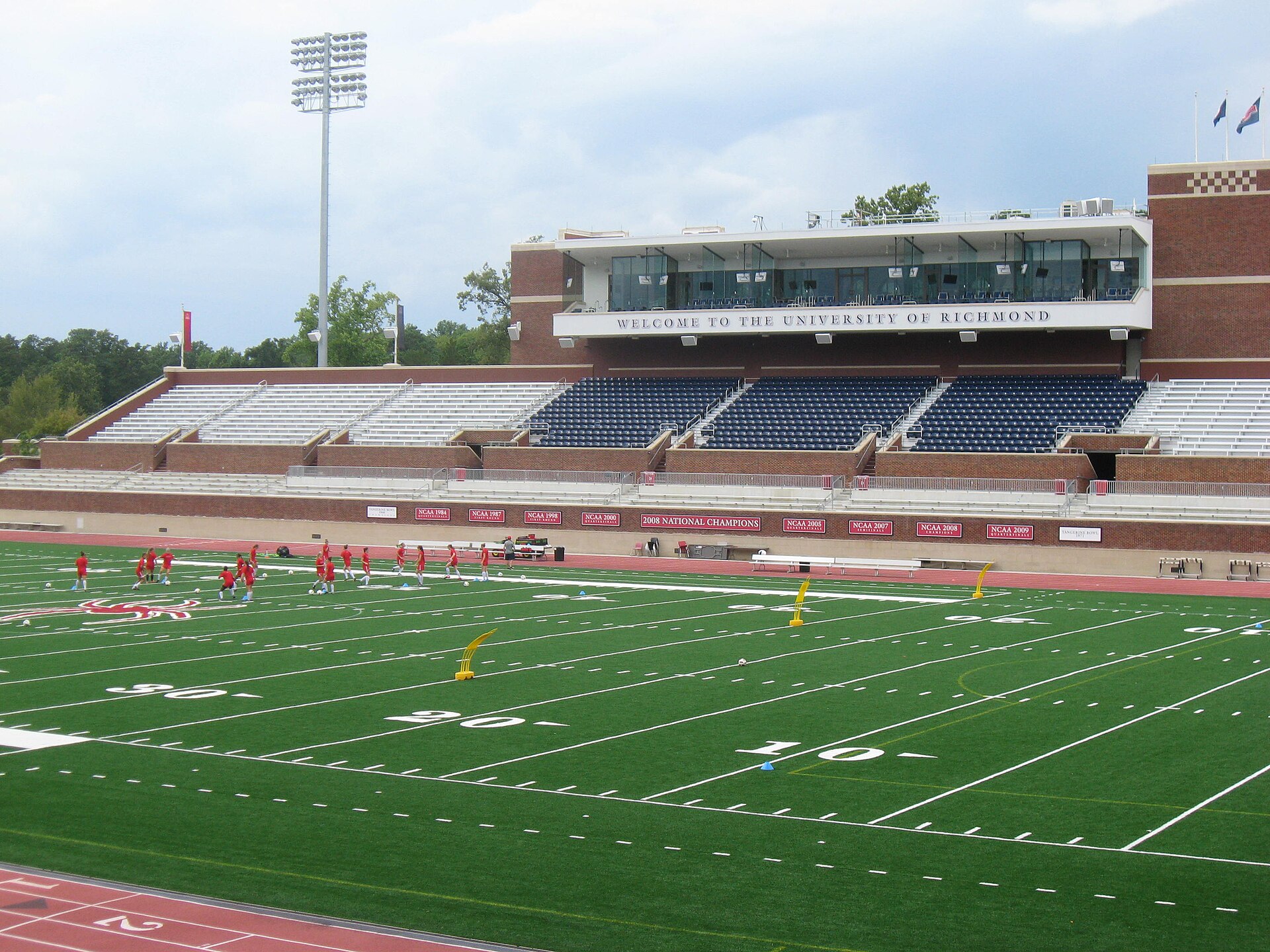 E. Claiborne Robins Stadium, Richmond, Vereinigte Staaten