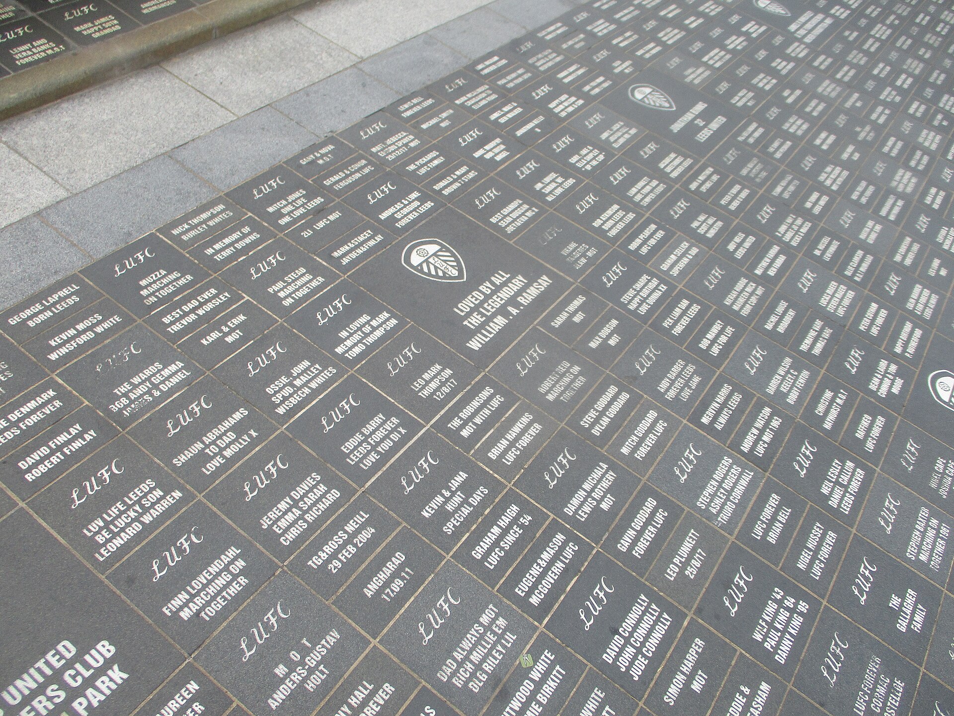 Элланд Роуд