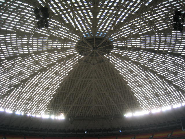 Astrodome Skylights 06:36, 19 September 2005 . . Montrose Patriot . . 640×480 (98 KB)