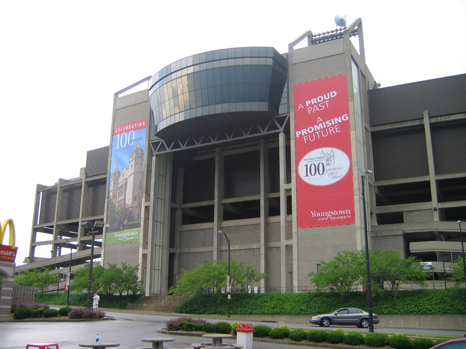 Stambaugh Stadium, Youngstown, United States