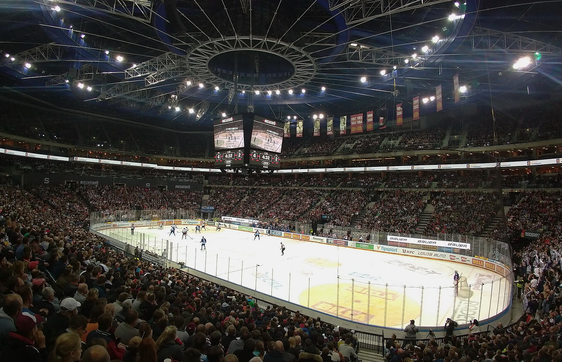 Eisarena Kateřinky, Prag, Tschechien