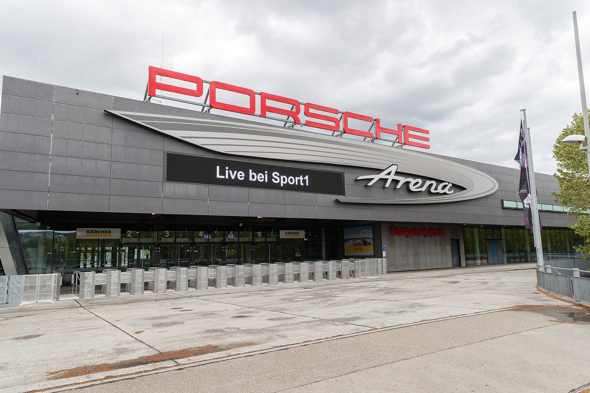 Handball Frauen, OLYMP Final4 2021, HL Buchholz 08-Rosengarten vs. SG BBM Bietigheim: Porsche Arena; Symbolbild