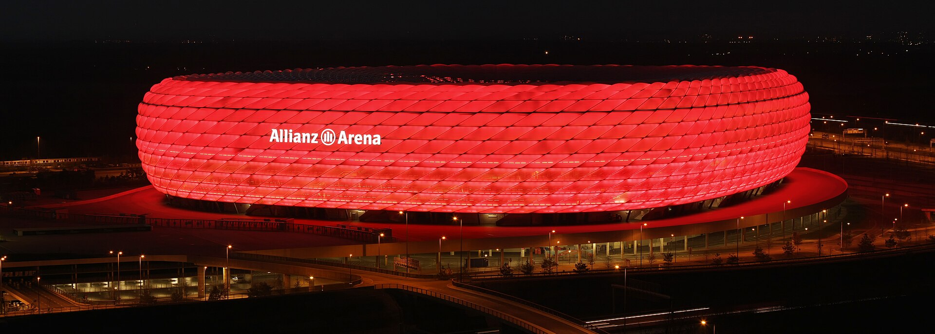 The Allianz Arena is a football stadium in the north of Munich, Germany. The two professional Munich football clubs FC Bayern München and TSV 1860 München have played their home games at Allianz Arena since the start of the 2005/06 season. Because of its shape, the stadium is nicknamed the « Schlauc